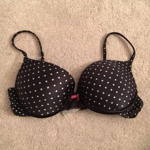 Black and white polka dot push up bra